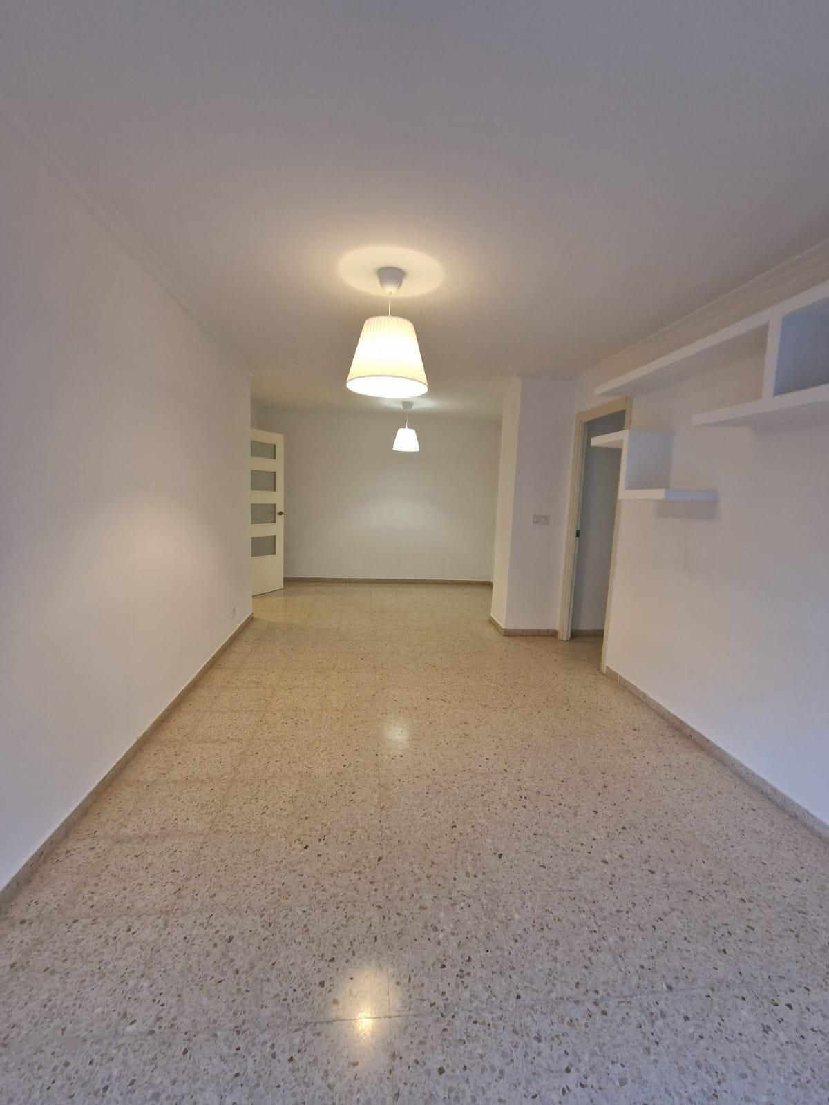 Piso en venta en Camas con Aire acondicionado, Terraza y Balcón