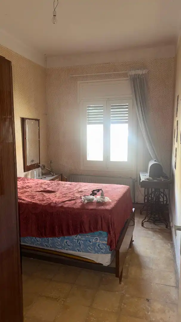 Dormitori de Casa o xalet en venda en Flix amb Jardí privat