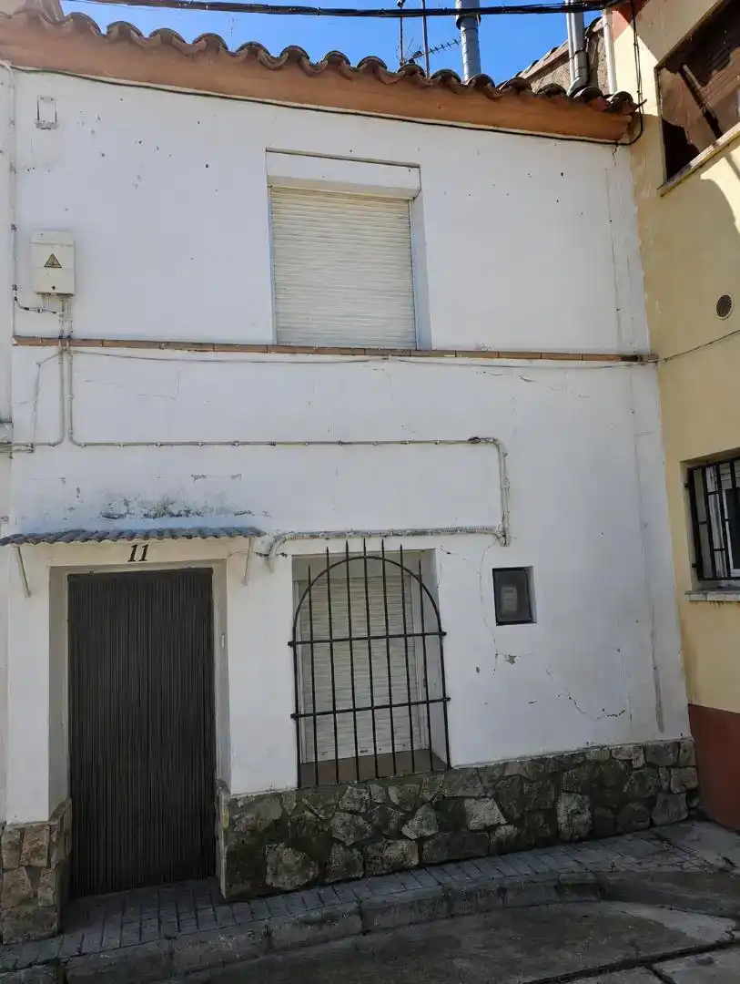 Vista exterior de Casa adosada en venda en Villanueva de Sigena