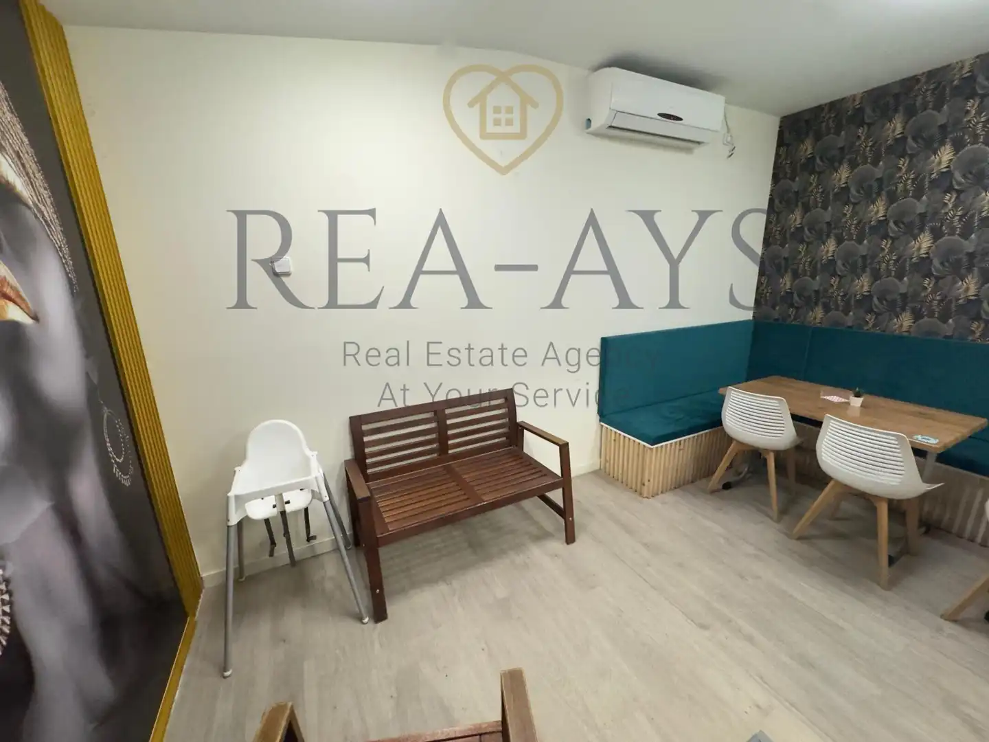Commercial properties for sale in Cornellà de Llobregat  with Air Conditioner, Furnished and Internet