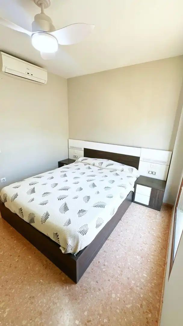 Habitación de Casa adosada en venta en Castelló de Rugat con Aire acondicionado, Calefacción y Jardín privado