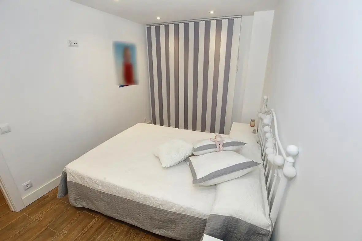 Habitación de Casa adosada en venta en Alcanar con Calefacción, Jardín privado y Terraza