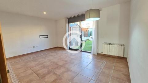 Foto 2 de Casa adosada en venda a Camí Dels Traginers, 8, Vall-llobrega, Girona