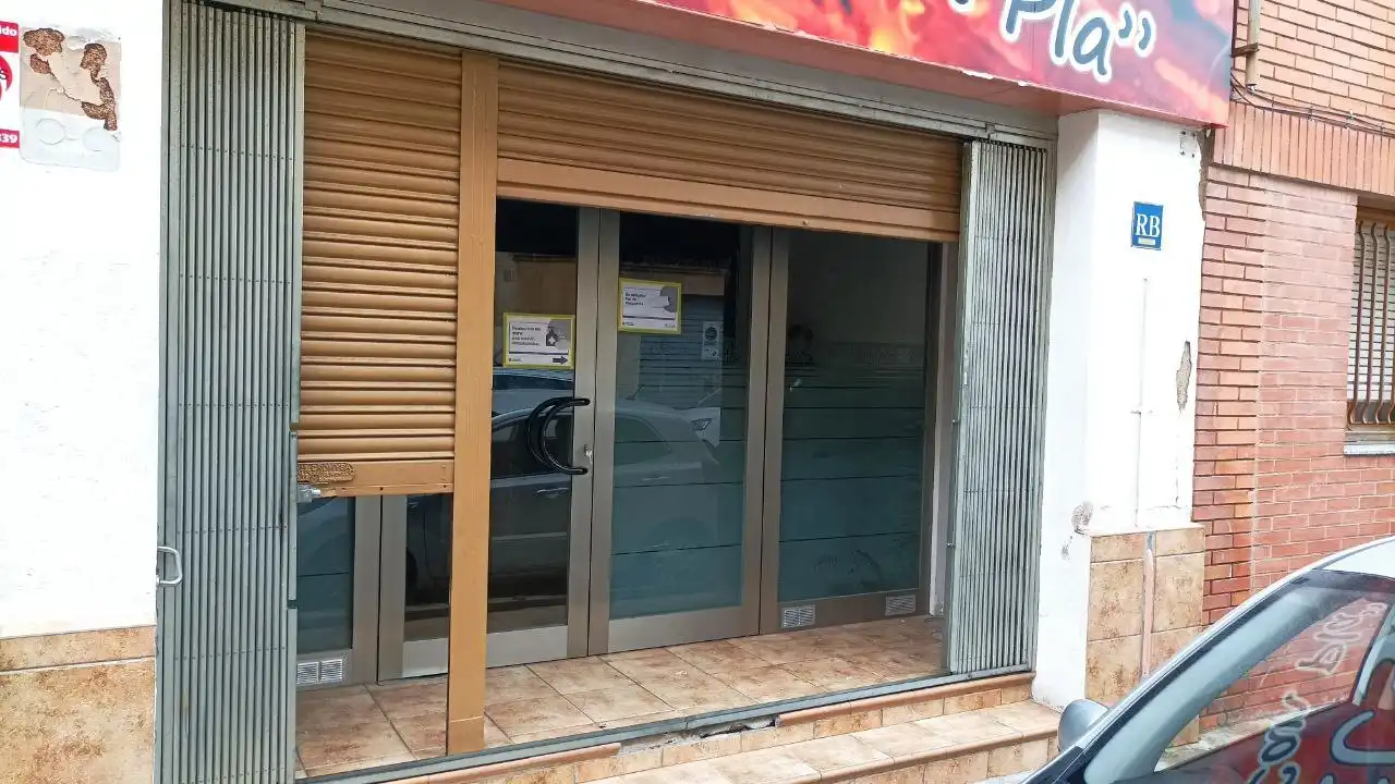 Locale commerciale in vendita a C/ Cerdanyola, imagen 5