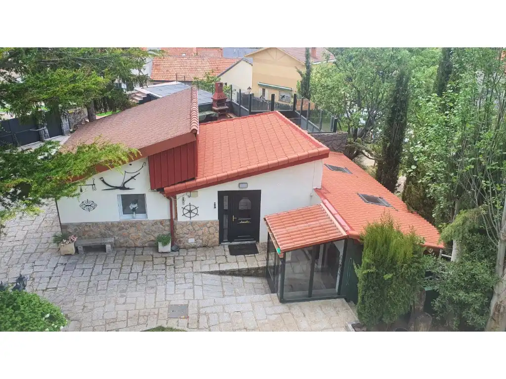 Exterior view of Houses for sale in Cercedilla  with Private garden, Terrace and Storage room