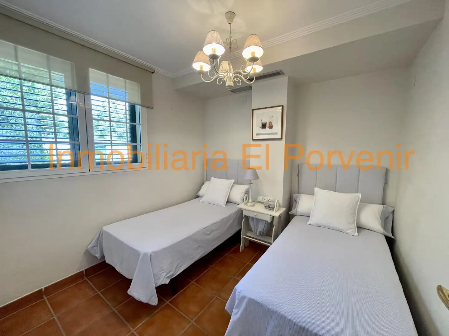 Habitación de Casa o chalet en venta en Torrent con Aire acondicionado, Calefacción y Jardín privado