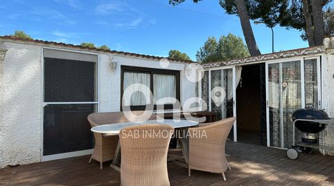 Foto 4 de Casa o chalet en venta en Carrer Xiva, Entrepinos, L'Eliana