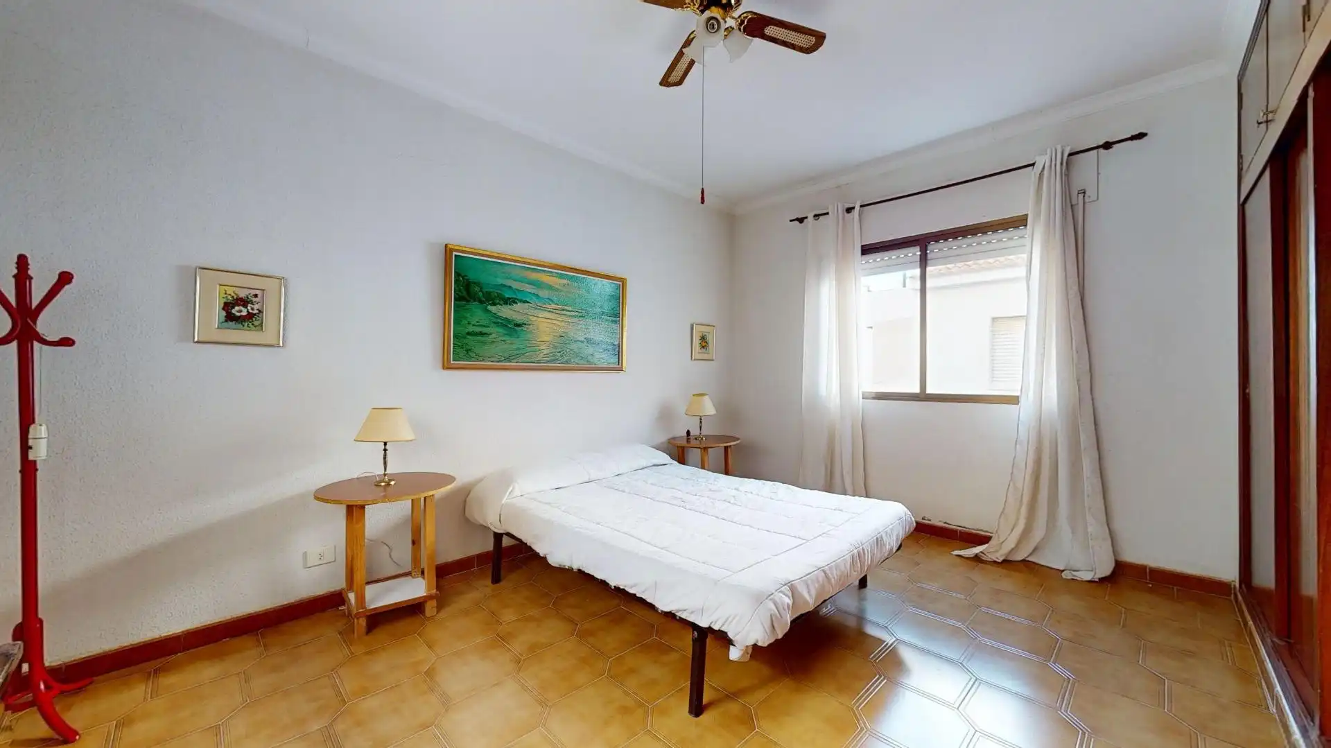 Dormitori de Casa o xalet en venda en Pilar de la Horadada amb Jardí privat