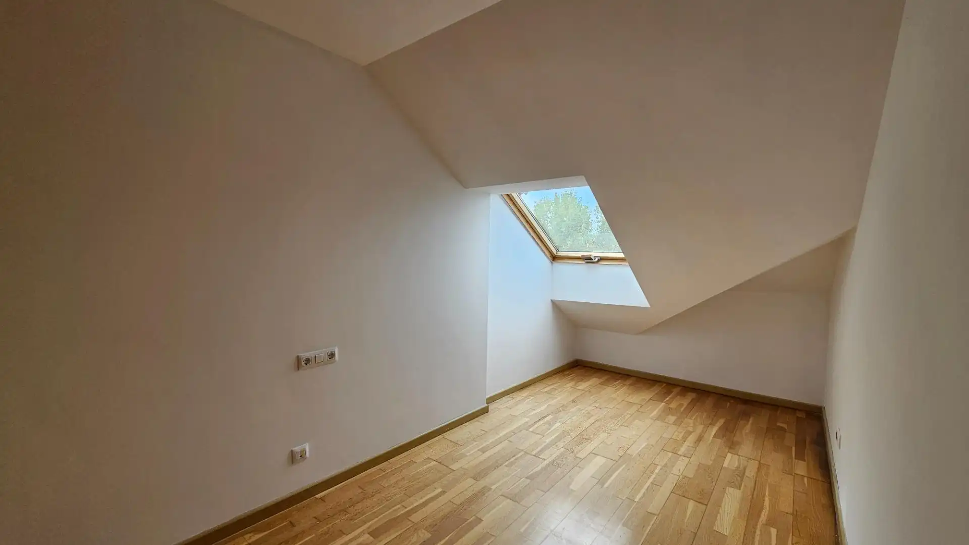 Habitación de Ático en venta en Ares con Jardín privado, Terraza y Piscina comunitaria