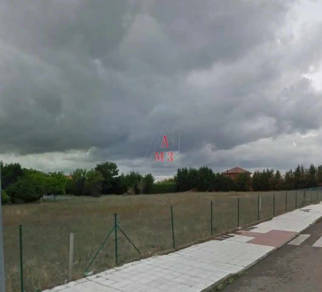 Terreni e lotti in vendita a Sariegos, imagen 3