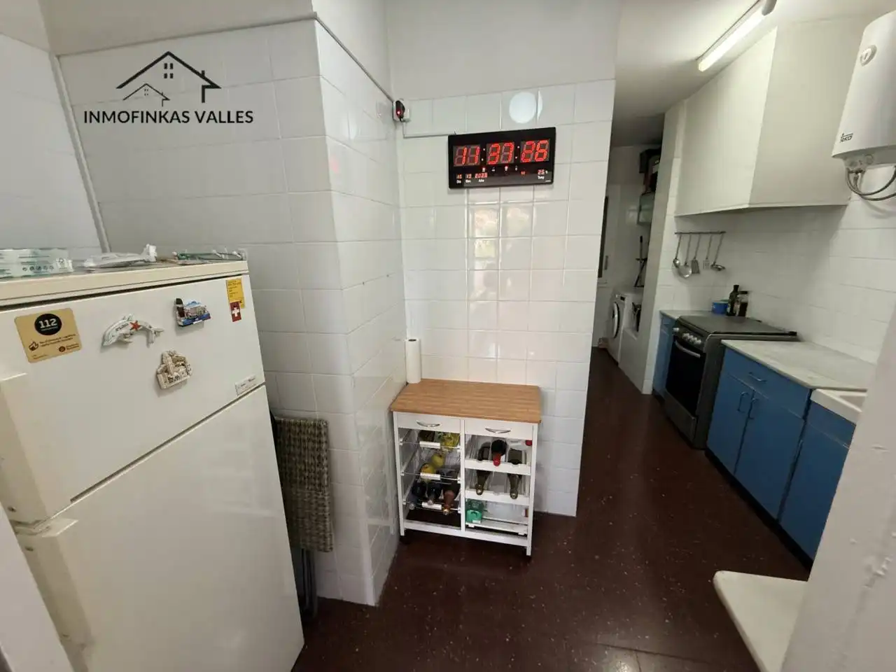 Kitchen of Flat for sale in Sant Andreu de la Barca, Barcelona