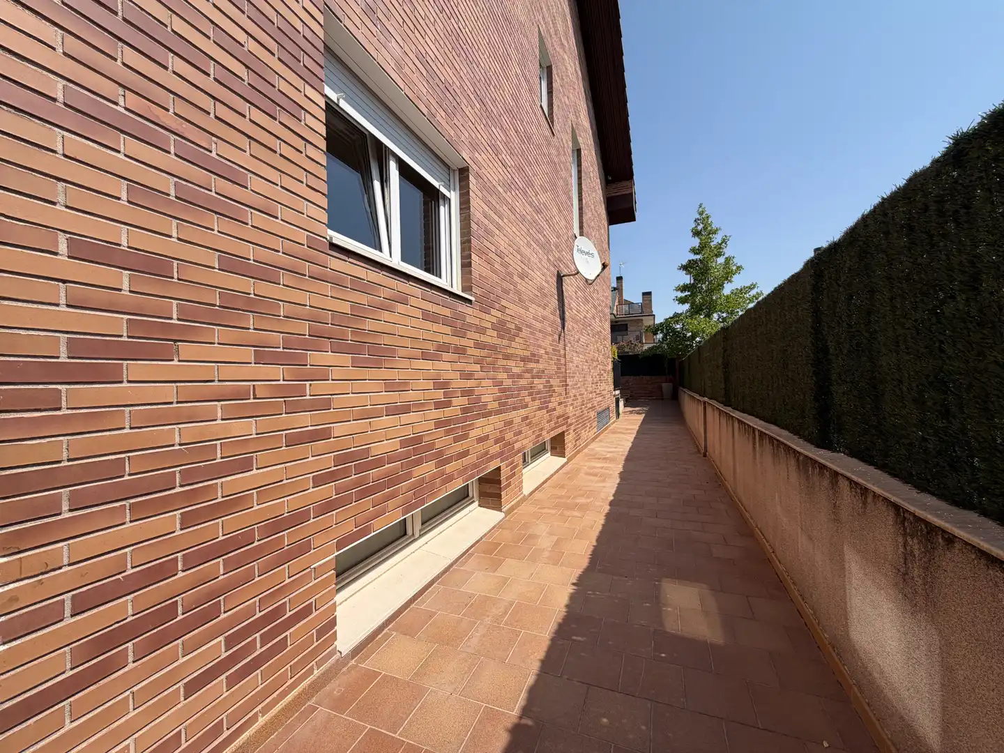 Vista exterior de Casa o chalet en venta en Colmenar Viejo con Calefacción, Jardín privado y Terraza