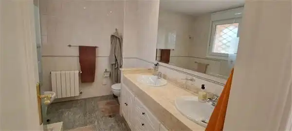 Casa con piscina en venta en Fotógrafo Francisco Cano, imagen 14