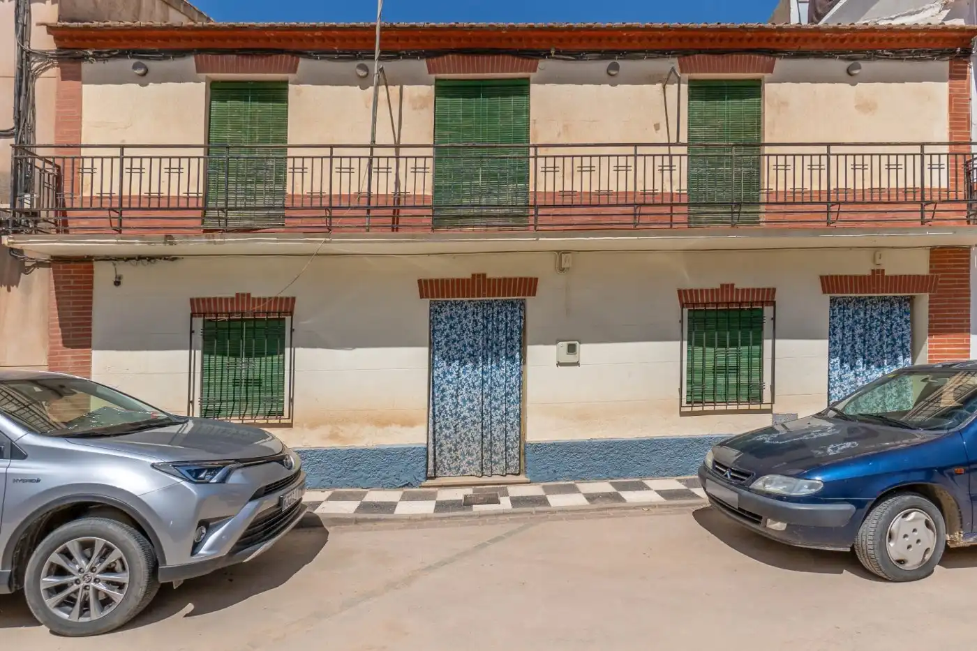 Vista exterior de Casa o xalet en venda en Jayena amb Balcó
