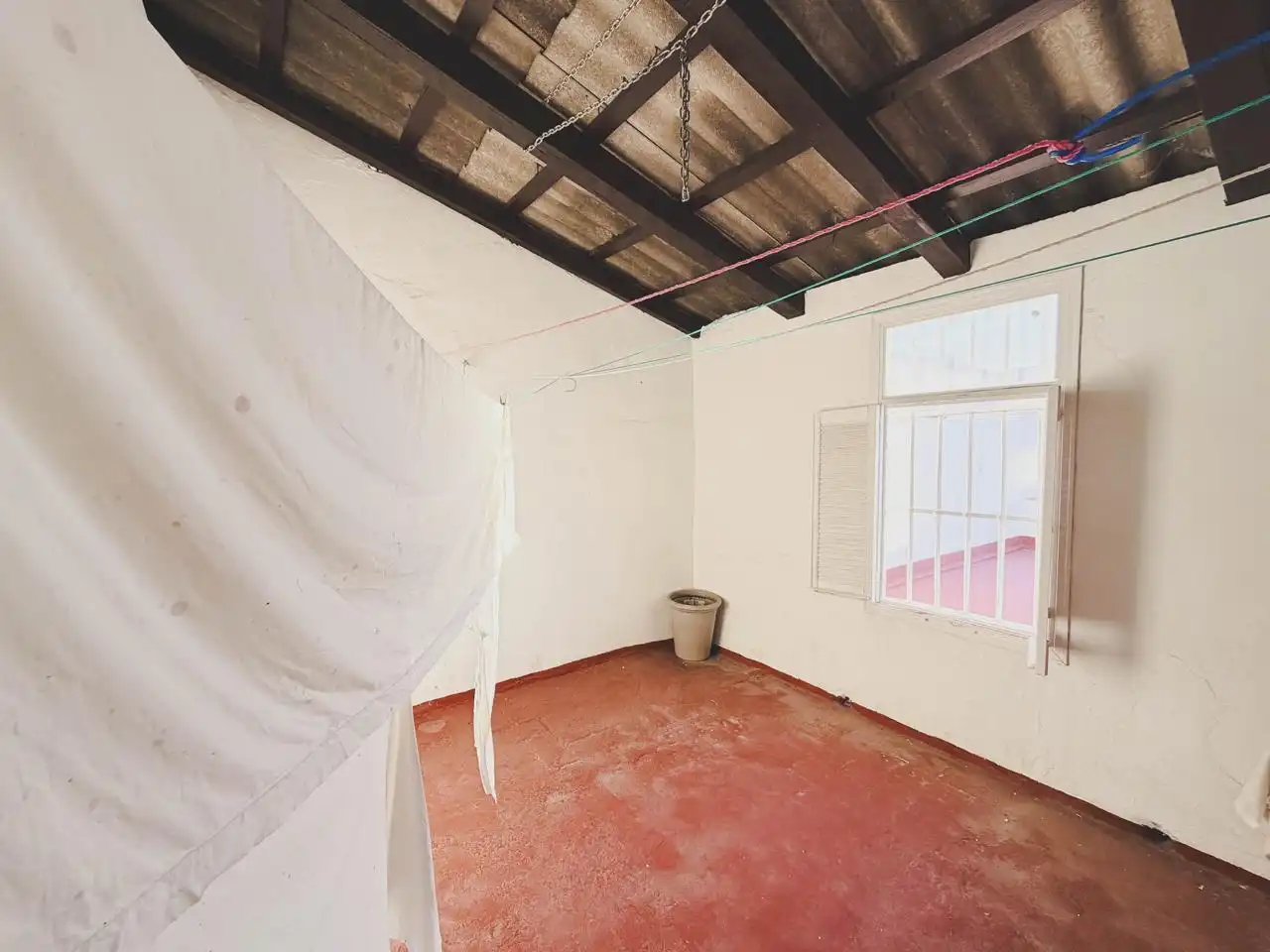 Habitación de Piso en venta en Cádiz con Trastero y Balcón