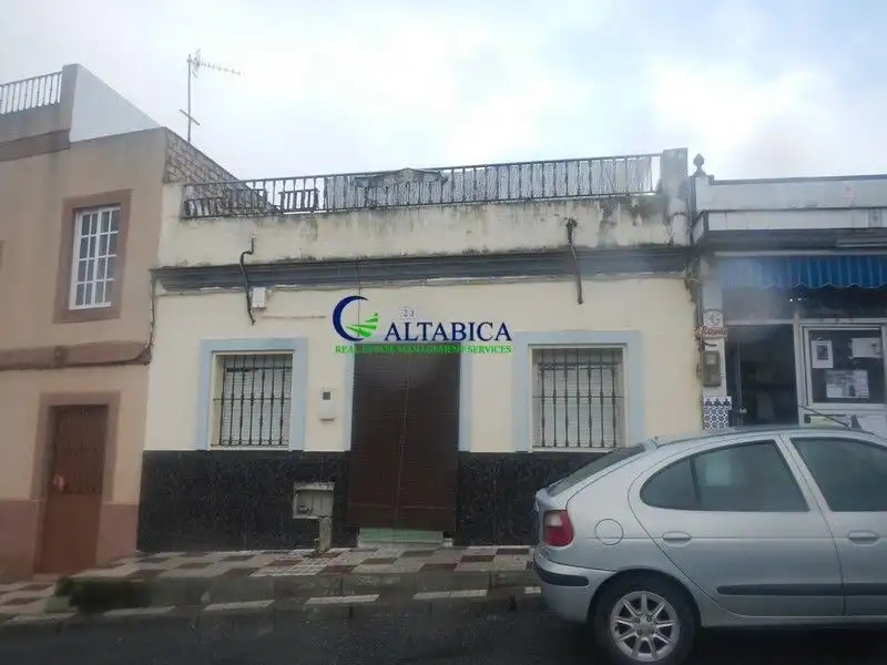 Vista exterior de Casa o xalet en venda en Alcalá del Río