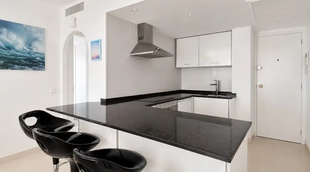 Cocina de Apartamento en venta en Calvià con Aire acondicionado, Terraza y Piscina comunitaria