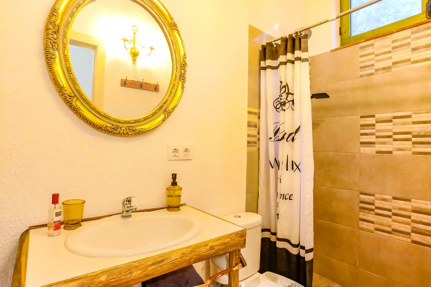 Baño de Finca rústica en venta en Arbúcies con Calefacción, Terraza y Trastero