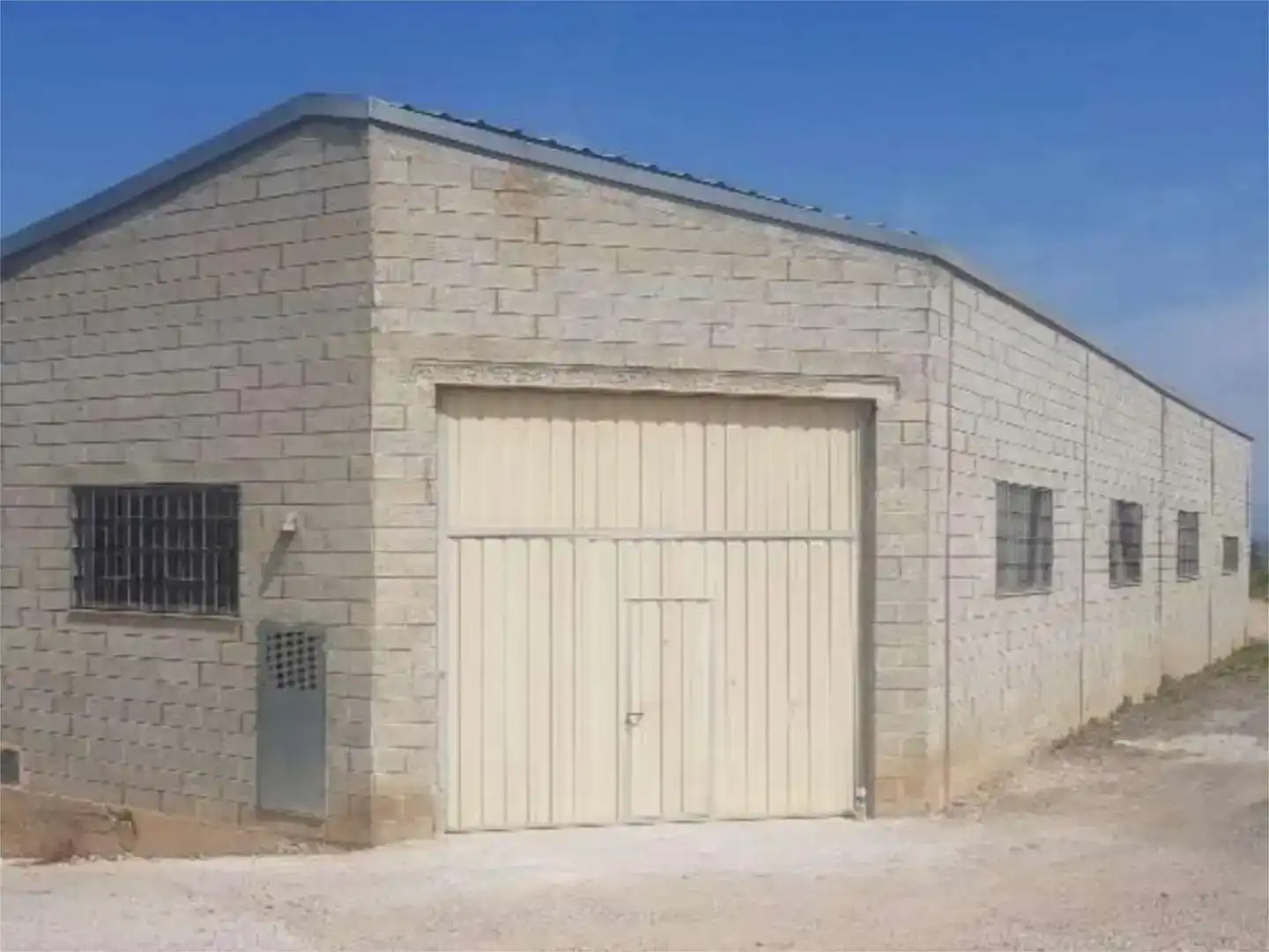 Außenansicht von Garage zur Miete in Benaguasil