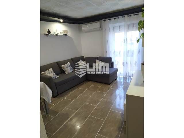 Sala d'estar de Casa o xalet en venda en Sagunto / Sagunt amb Terrassa, Traster i Balcó