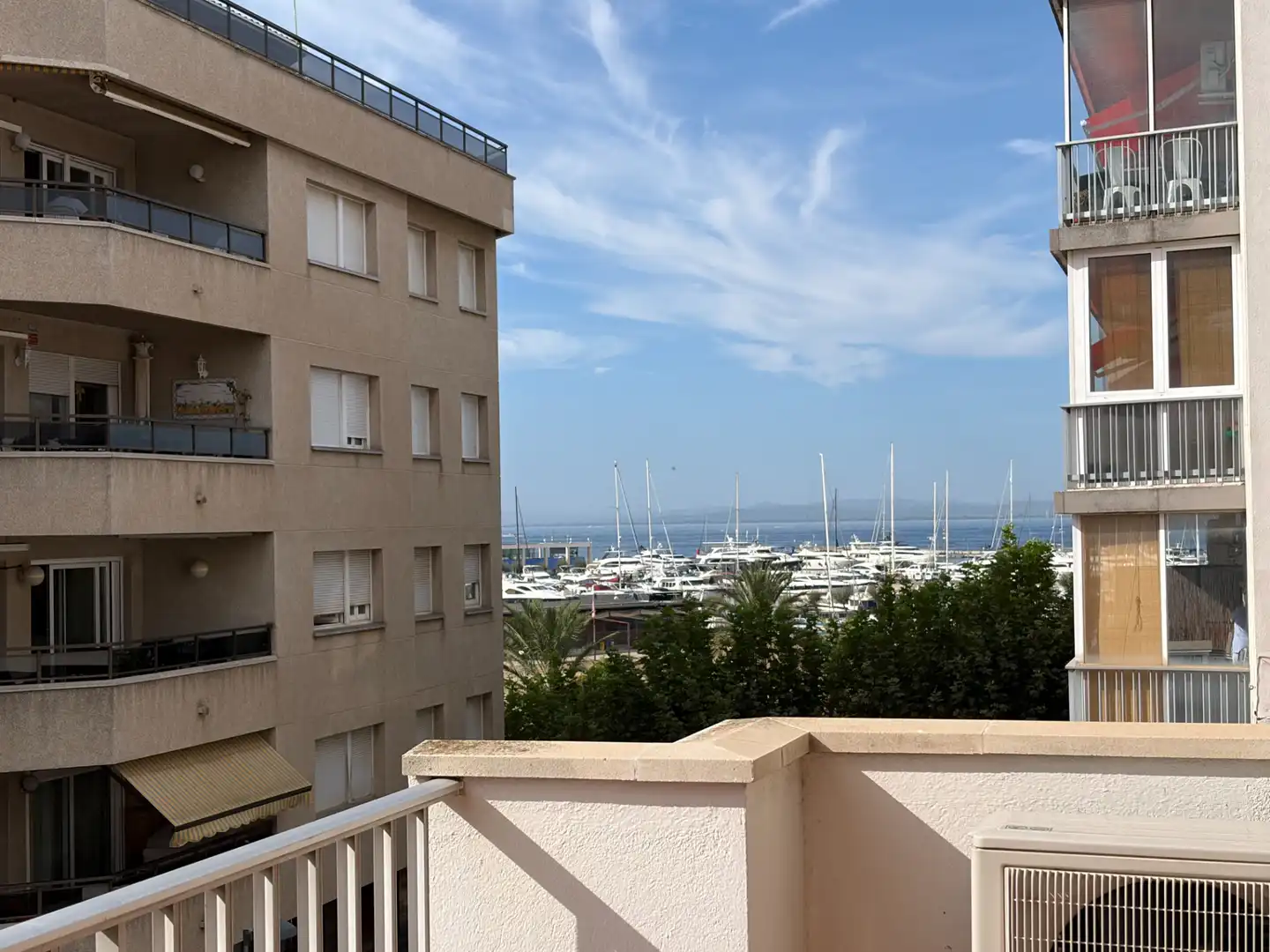 Parking of Apartments for sale in Roses  with Air Conditioner, Heating and Terrace