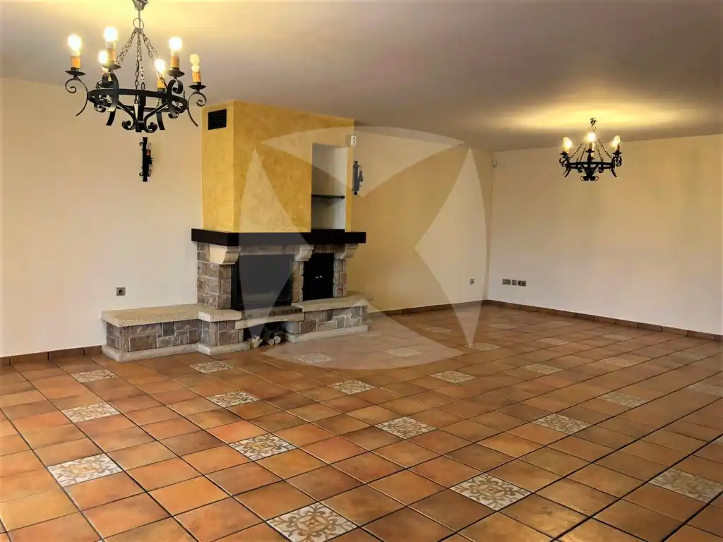 Casa o xalet en venda en Badajoz amb Aire condicionat, Calefacció i Jardí privat