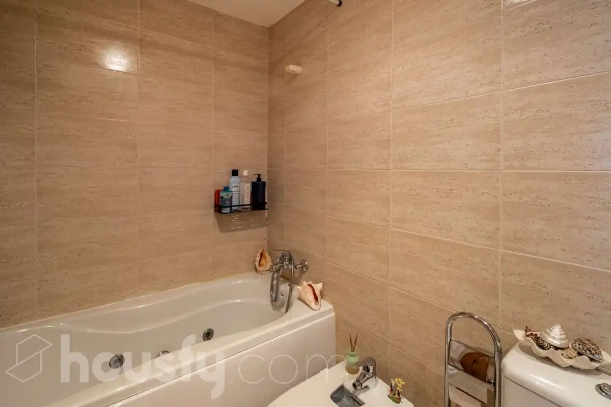 Appartamento con terrazza in vendita a Plaça Maria Manent ., imagen 23