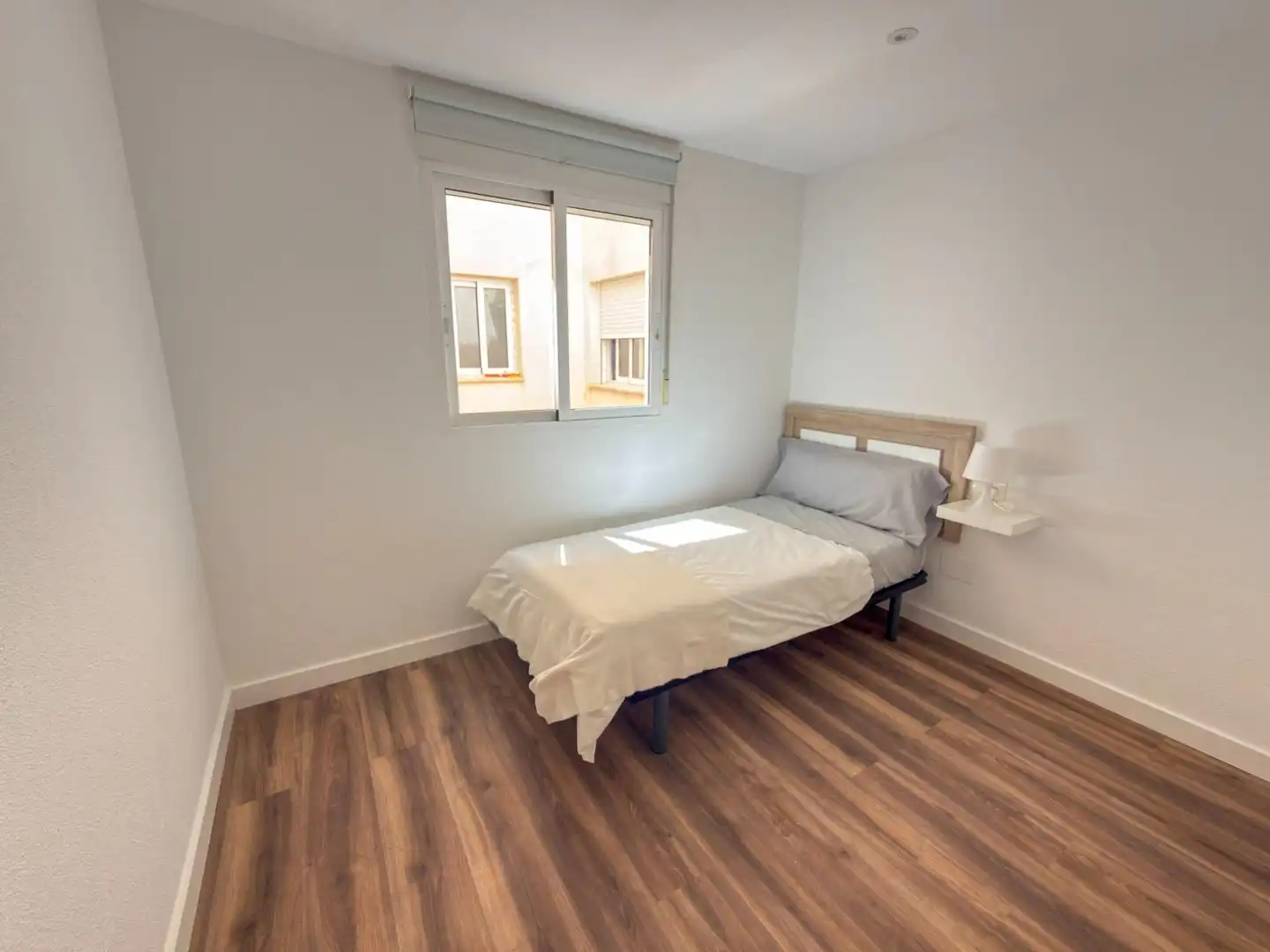 Habitación de Dúplex en venta en Cox con Terraza, Trastero y Amueblado