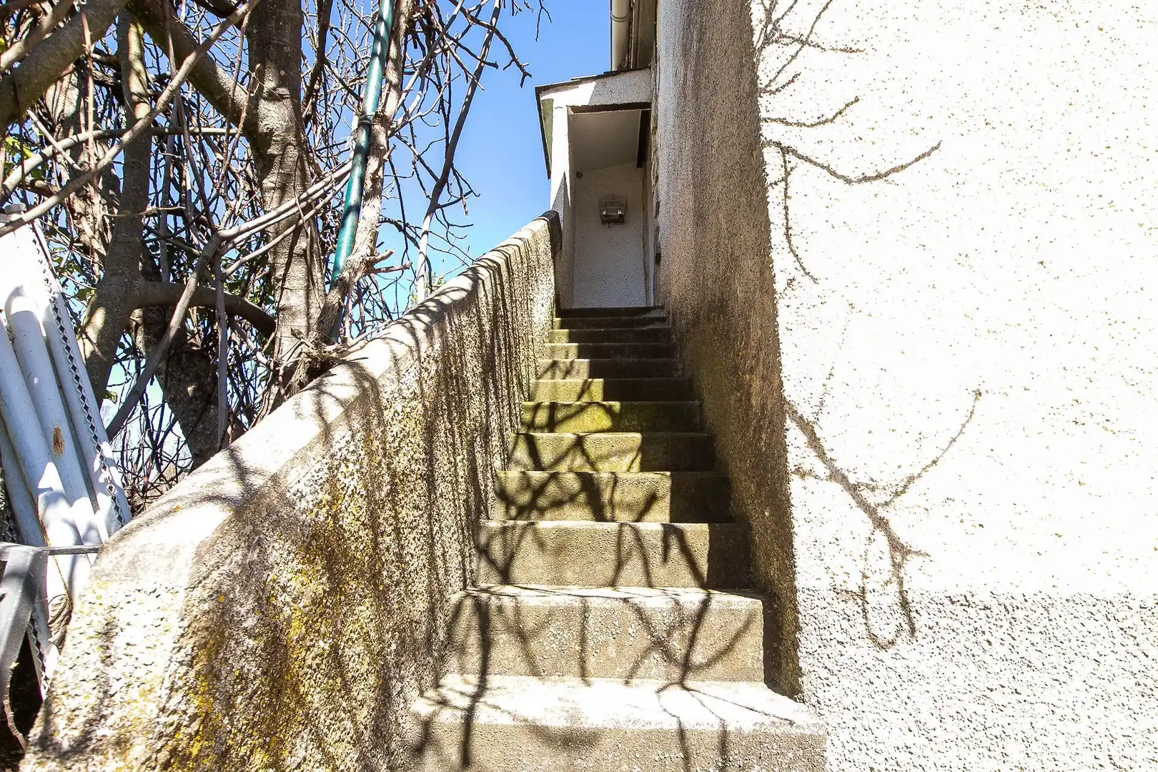 Vista exterior de Finca rústica en venda en Mendigorria amb Calefacció, Traster i Piscina