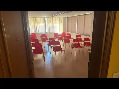 Oficina de lloguer en Zamora Capital  amb Aire condicionat i Moblat