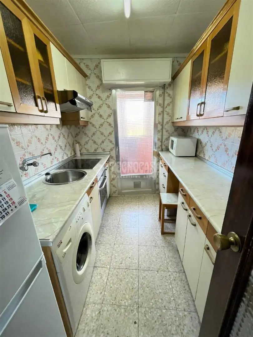 Küche von Wohnung zum Verkauf in Madrid