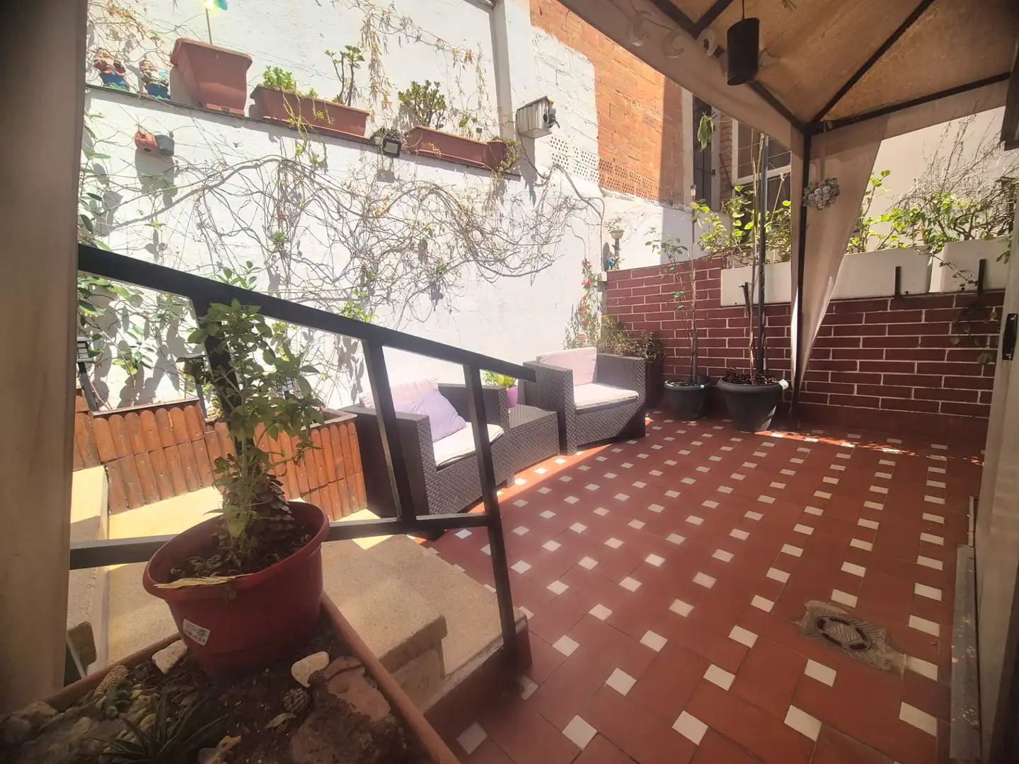 Terrassa de Planta baixa en venda en Barcelona amb Aire condicionat i Terrassa