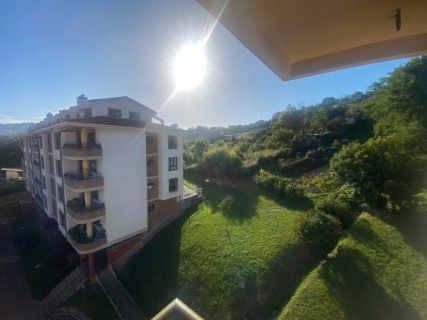 Vista exterior de Pis en venda en Zumaia amb Terrassa, Traster i Moblat