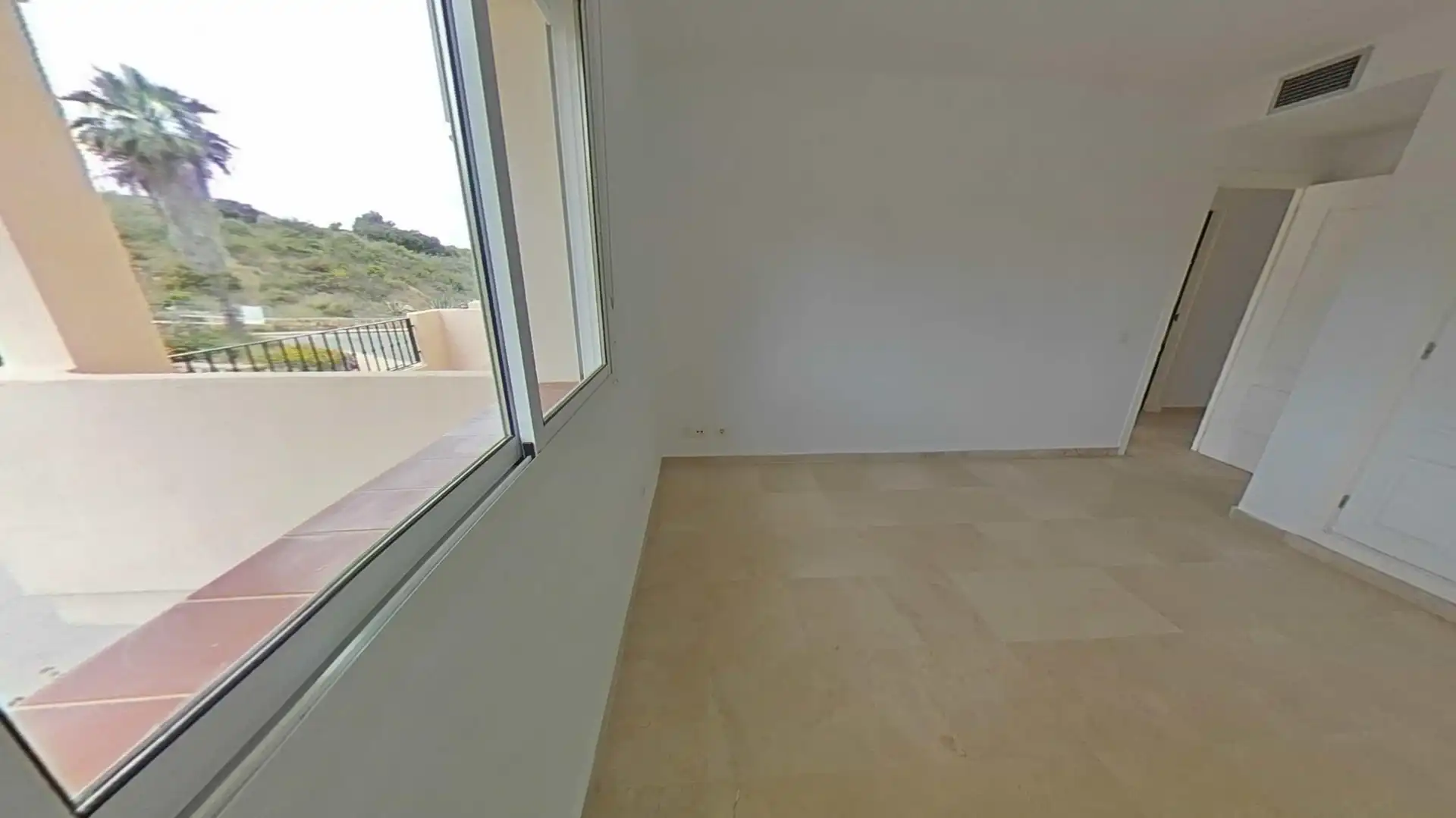Bedroom of Flat for sale in Manilva