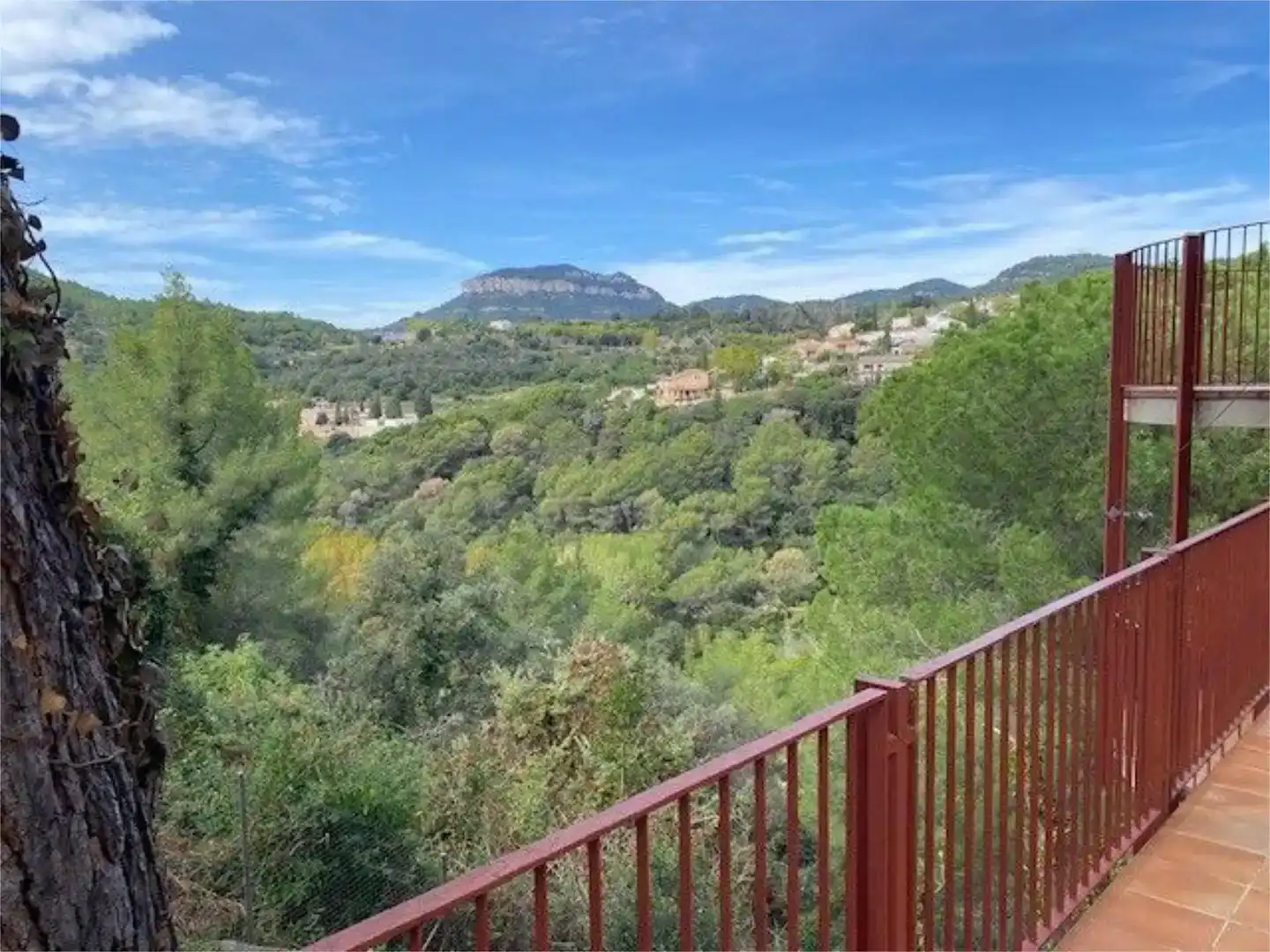 Vista exterior de Casa o xalet en venda en Sant Feliu de Codines amb Balcó