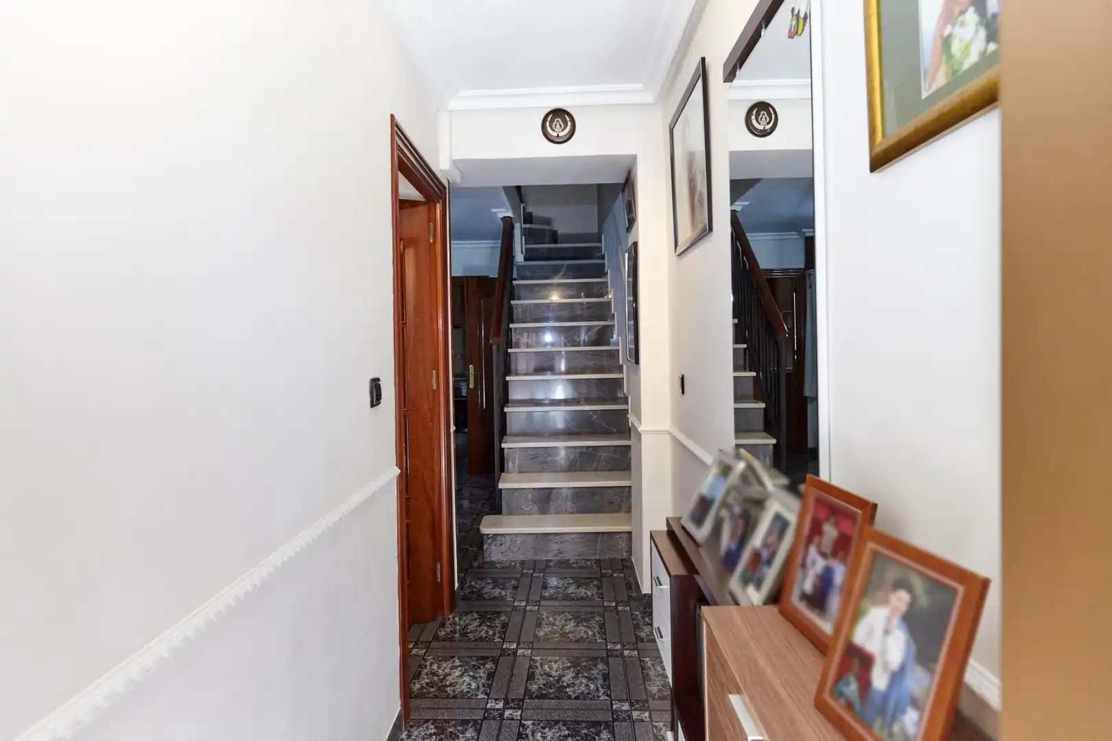 Houses for sale in Martos  with Air Conditioner, Heating and Furnished