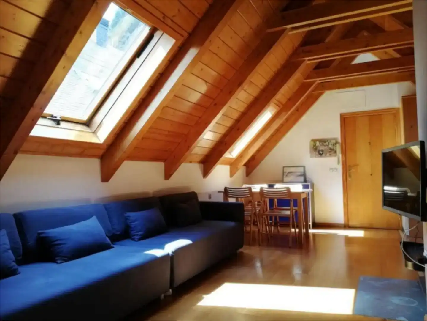 Sala de estar de Apartamento de alquiler en Canfranc con Parquet y Amueblado