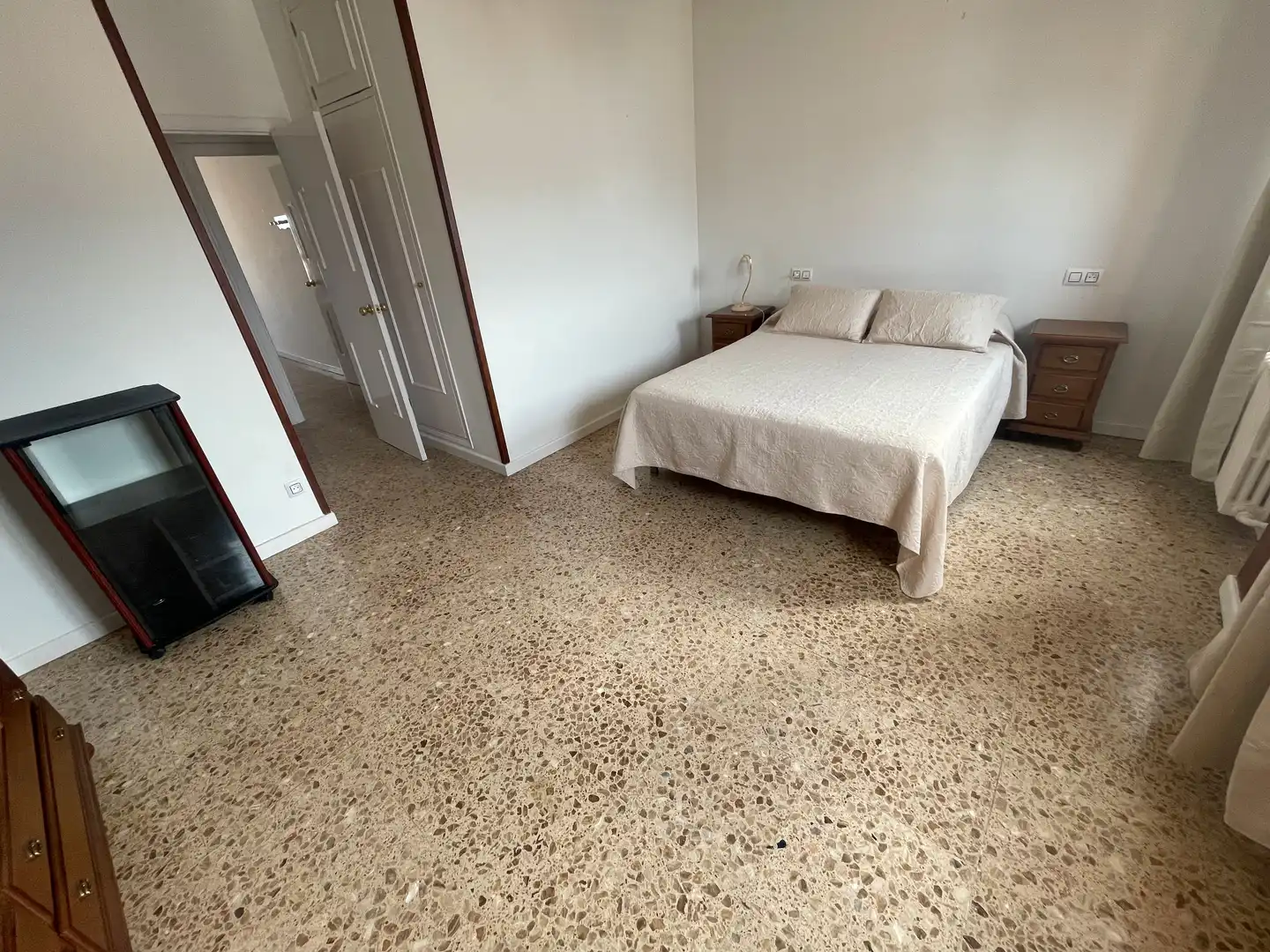 Schlafzimmer von Wohnung zur Miete in Jaén mit Klimaanlage, Heizung und Parkett