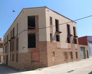 Exterior view of Building for sale in Bellcaire d'Urgell