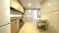 Kitchen of Flat for sale in Bigastro  with Balcony