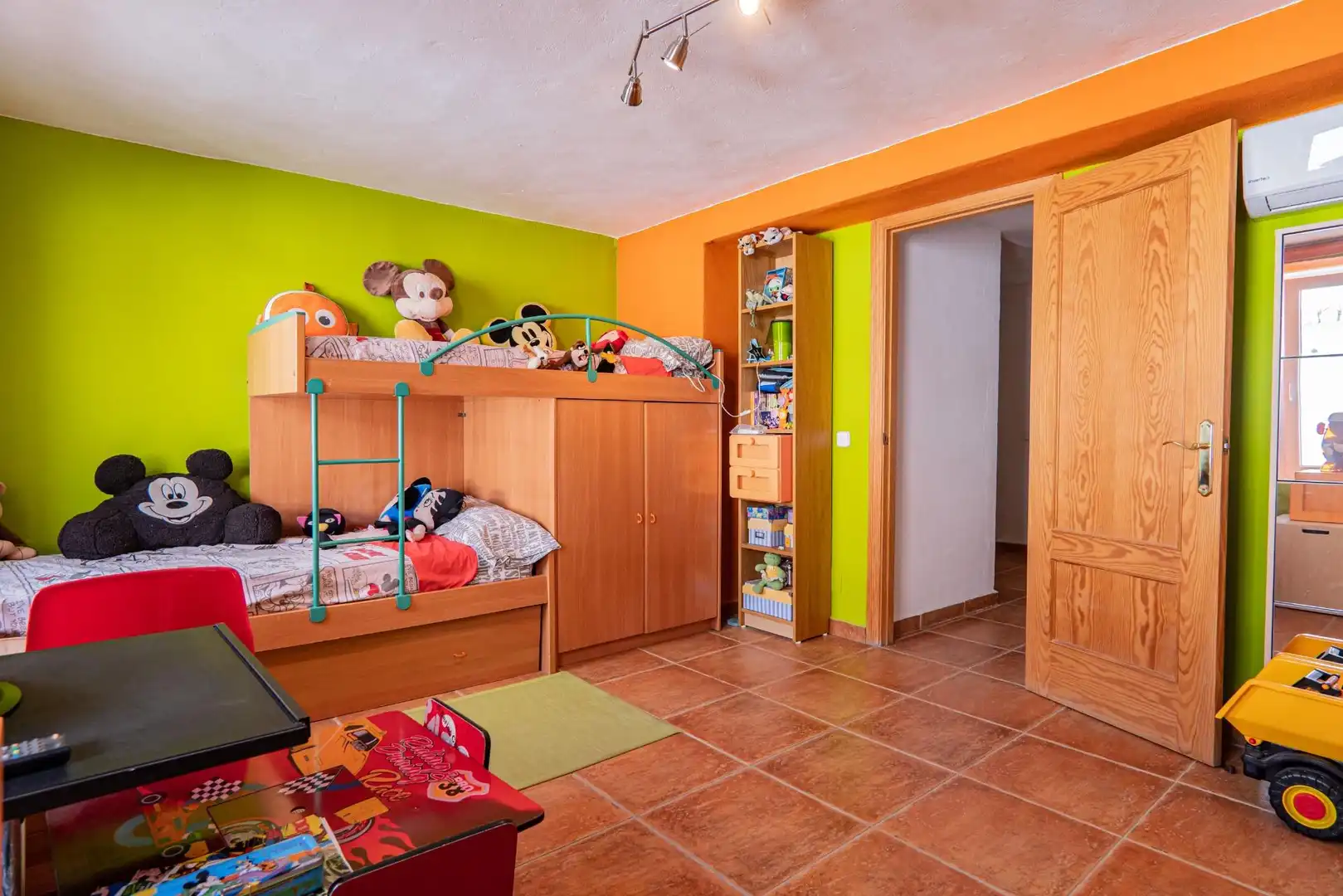 Bedroom of Houses for sale in Pizarra  with Terrace, Swimming Pool and Balcony