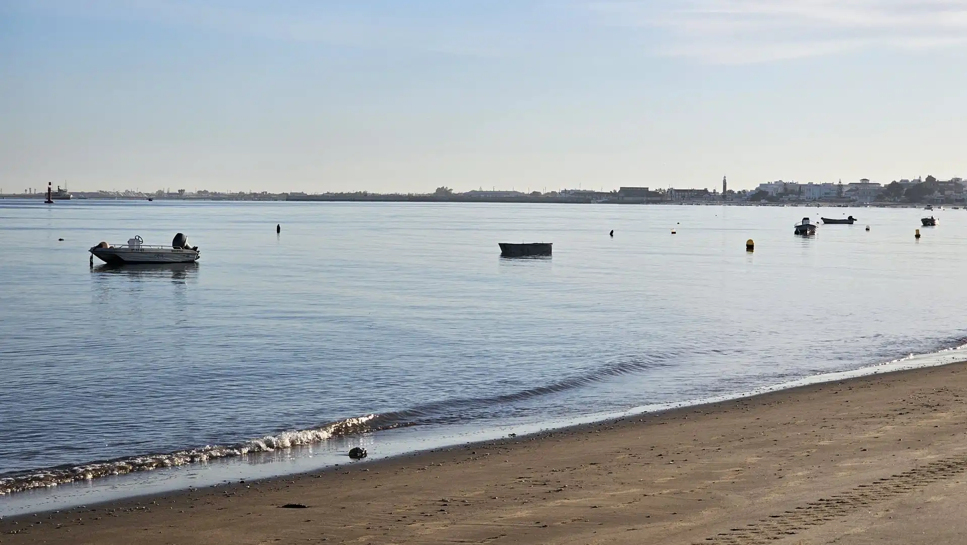 Außenansicht von Einfamilien-Reihenhaus zum Verkauf in Sanlúcar de Barrameda mit Möbliert