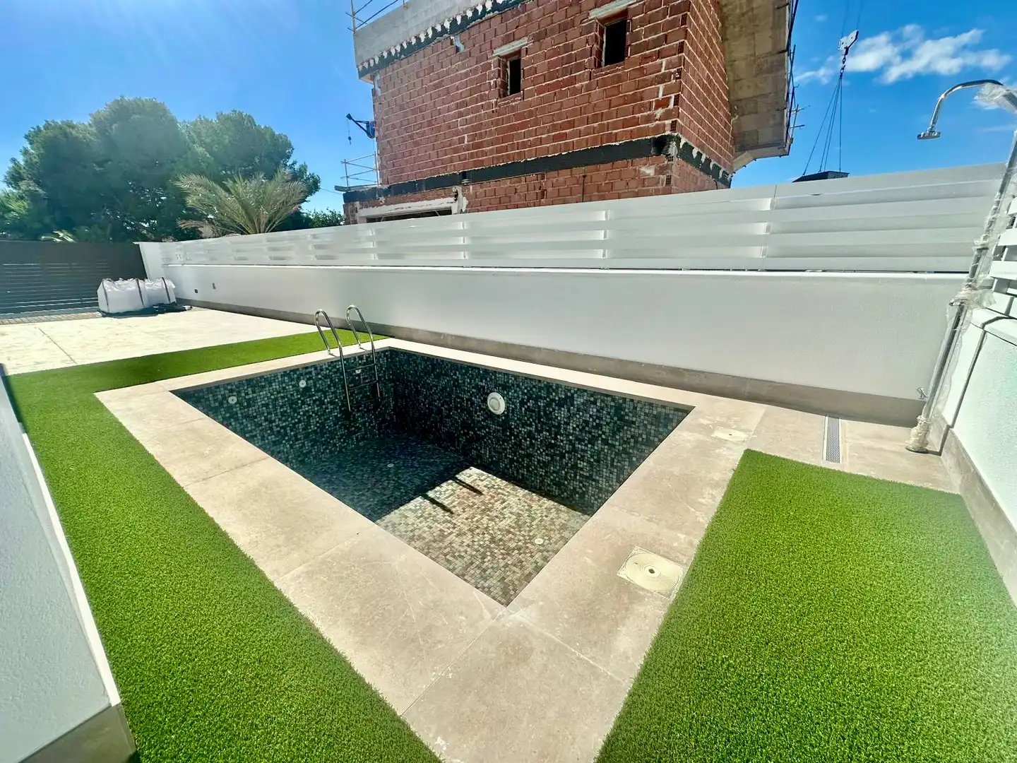 Detached house with pool for sale in La Marina, imagen 3