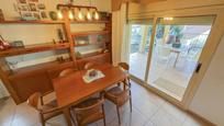 Menjador de Casa o xalet en venda en Santa Perpètua de Mogoda amb Aire condicionat, Jardí privat i Terrassa
