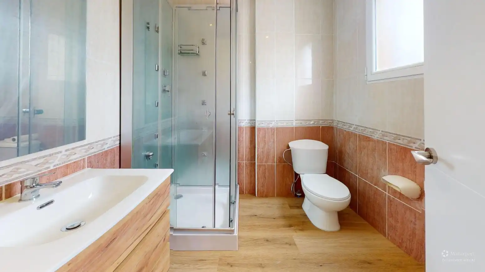 Bathroom of Detached homes for sale in Alcoy / Alcoi  with Air Conditioner, Heating and Terrace