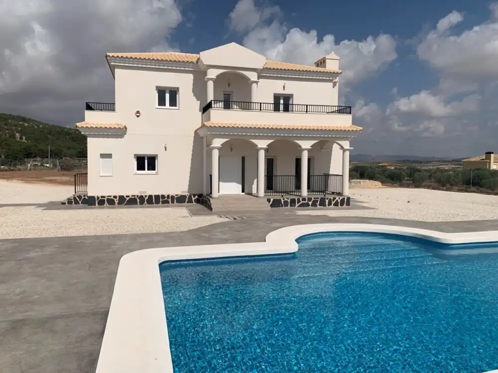 Casa en venda a El Pinós / Pinoso, imagen 3