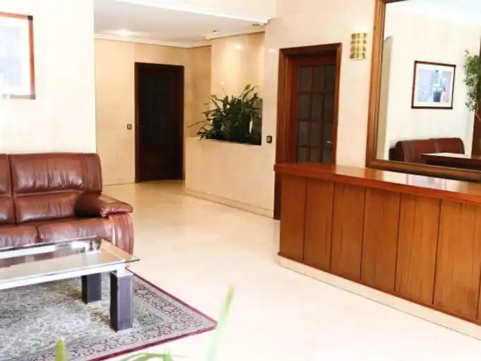 Apartament amb jardí de lloguer a C. de Dulce Chacón 19, imagen 14