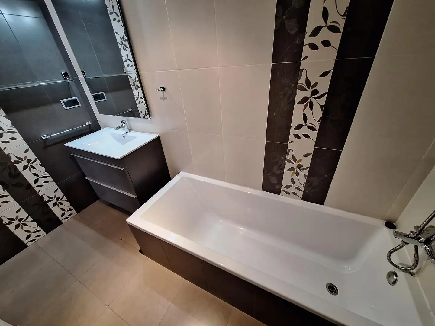 Baño de Piso en venta en Vilanova del Camí con Calefacción, Terraza y Trastero