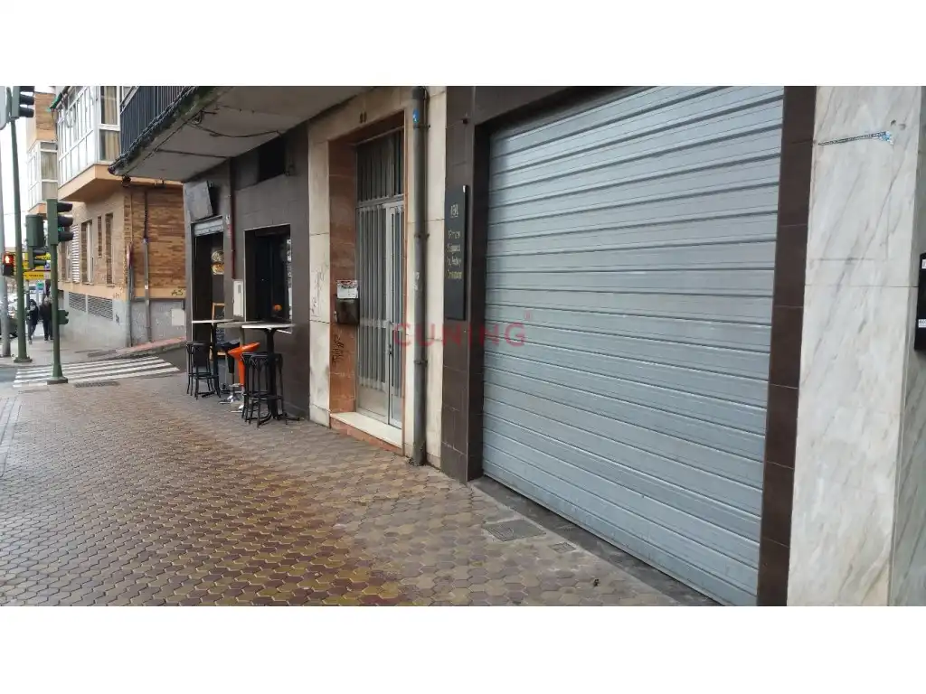 Business premises for sale in Casco Antiguo