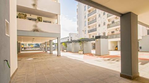 Foto 2 de Pis en venda a Calle Pdta Eduardo Chinarro Dia, Colores -  Entreparques,  Sevilla Capital